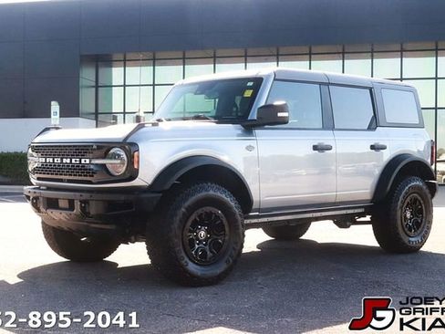 Used 2023 Ford Bronco Wildtrak AWD/4WD image 1
