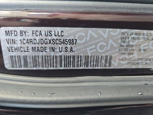 Used 2025 Dodge Durango GT image 38