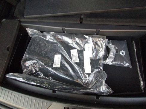 Used 2021 Ford Explorer Platinum w/ Equipment Group 601A image 87