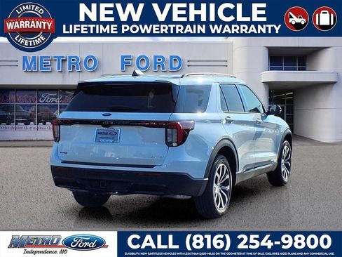 New 2026 Ford Explorer ST-Line AWD/4WD image 3