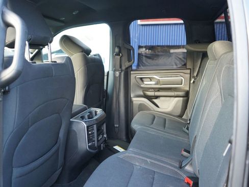 Used 2022 RAM 1500 Big Horn RWD image 12