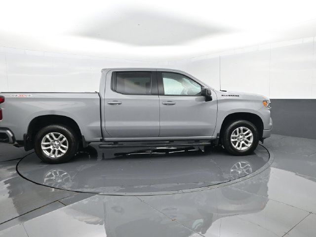 Used 2024 Chevrolet Silverado 1500 RST AWD/4WD image 4