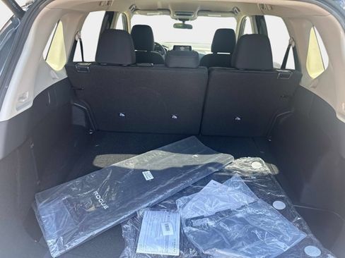 Certified 2026 Nissan Rogue SV w/ Cold Weather Package FWD image 14