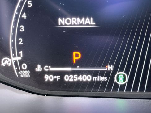 Used 2023 Acura MDX SH-AWD w/ Technology Package image 28