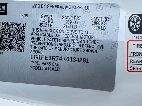 Used 2019 Chevrolet Camaro SS RWD image 28