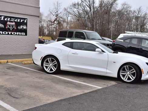 Used 2017 Chevrolet Camaro LT image 4