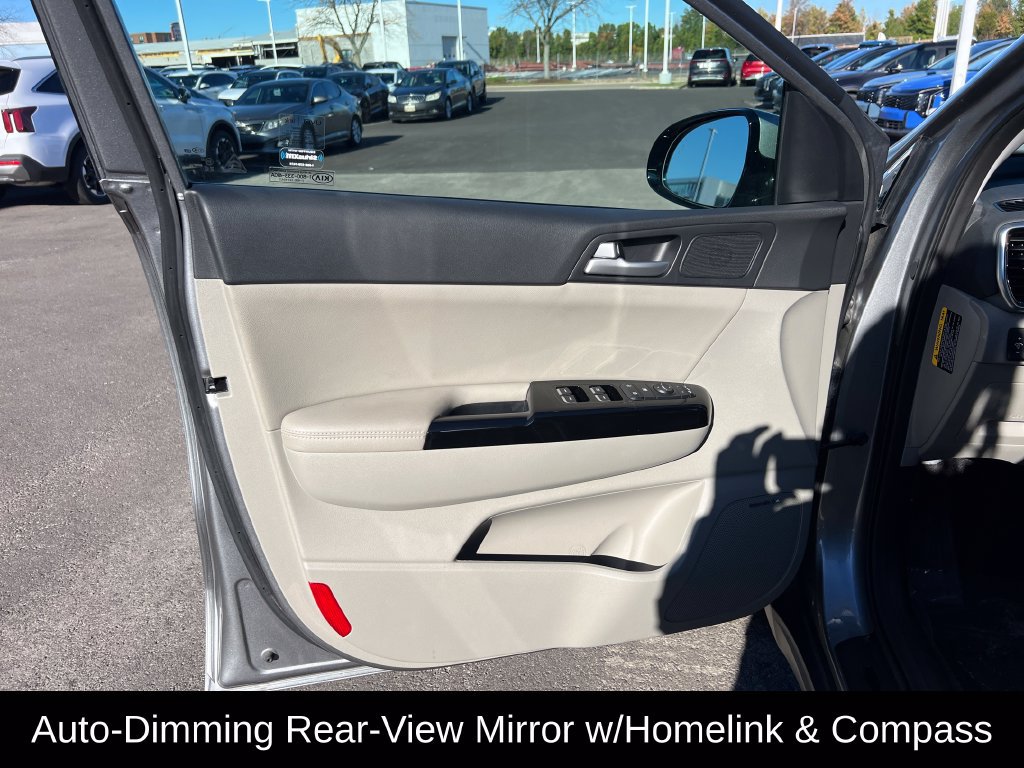 Used 2021 Kia Sportage EX w/ EX Technology Package AWD/4WD image 8