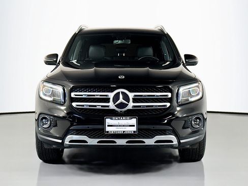 Used 2021 Mercedes-Benz GLB 250 image 3