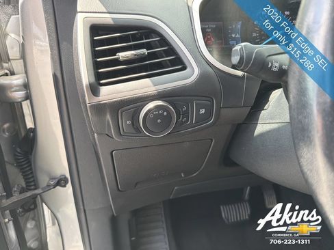 Used 2020 Ford Edge SEL AWD/4WD image 14