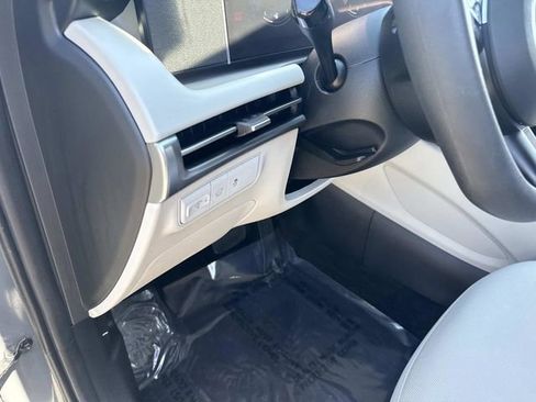 Used 2025 Hyundai Tucson SEL AWD/4WD image 22