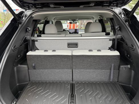 Used 2025 Mitsubishi Outlander SE AWD/4WD image 30