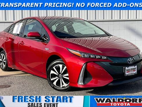 Used 2019 Toyota Prius Prime Premium image 1