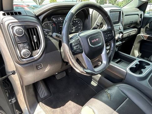 Used 2021 GMC Sierra 1500 SLT w/ SLT Premium Package RWD image 17