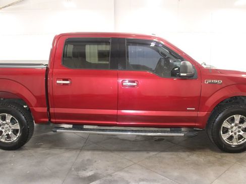 Used 2016 Ford F150 XLT w/ Equipment Group 302A Luxury AWD/4WD image 11