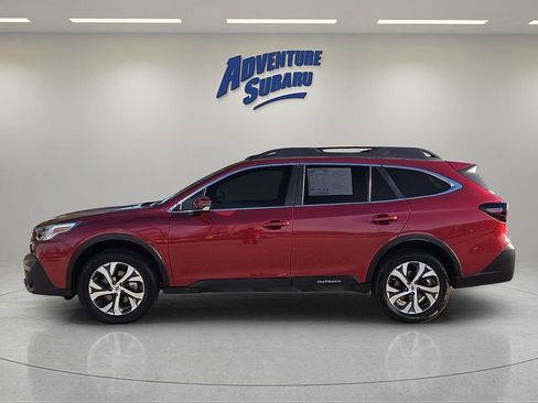 Certified 2022 Subaru Outback Limited image 4