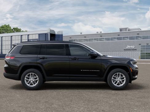 New 2026 Jeep Grand Cherokee L 2WD image 21