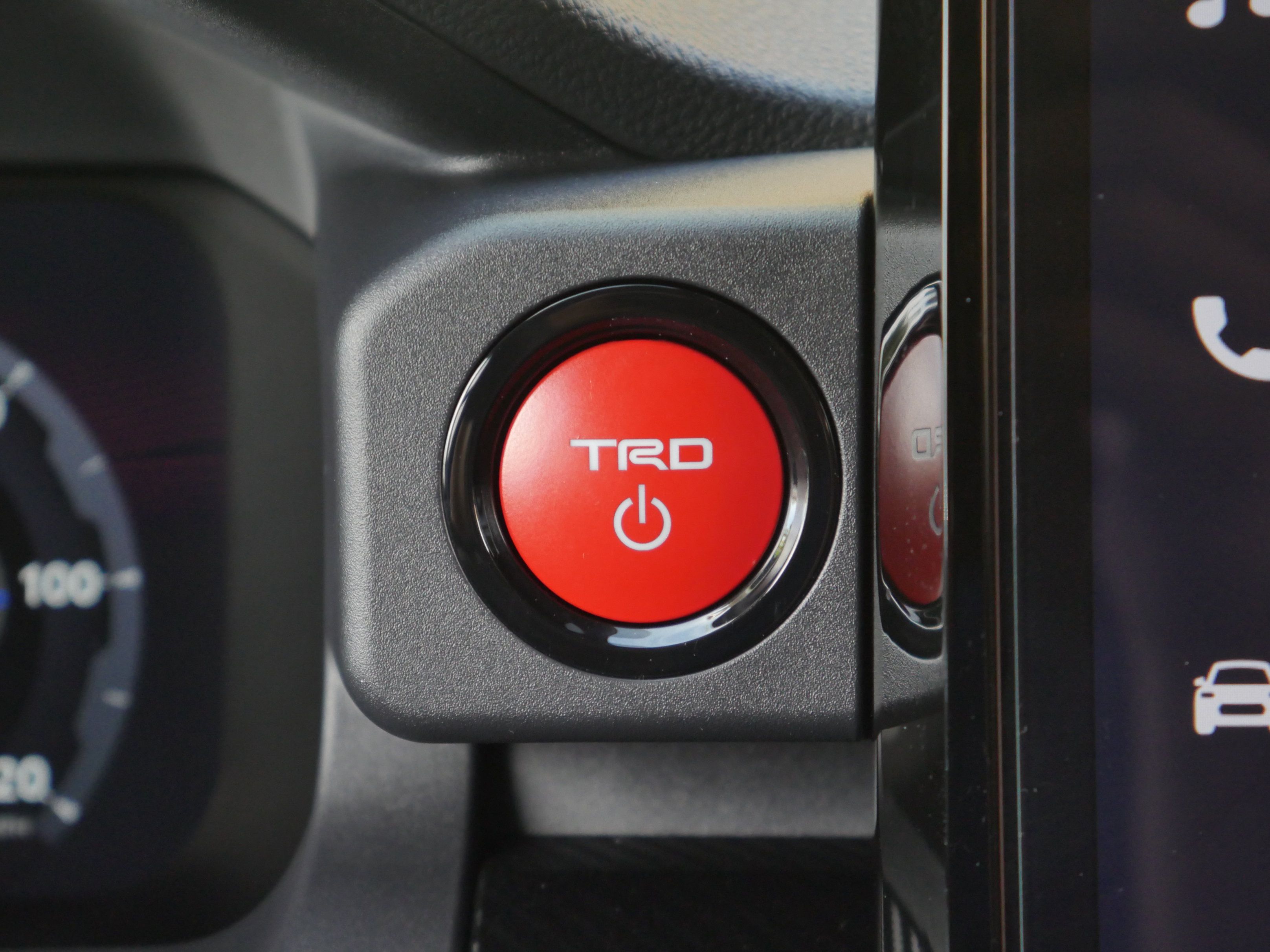 Used 2025 Toyota 4Runner TRD Pro AWD/4WD image 10