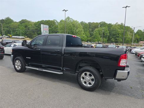 Used 2024 RAM 2500 Big Horn w/ Bed Utility Group AWD/4WD image 6