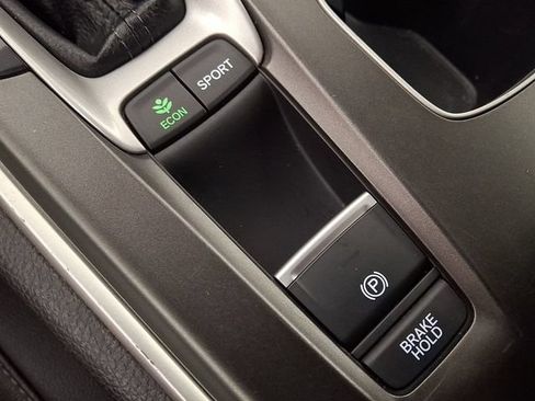 Used 2019 Honda Accord Sport image 23