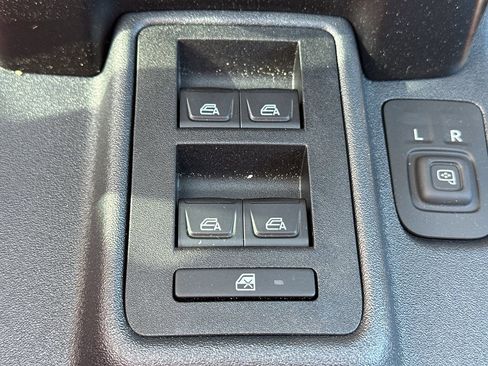 New 2025 Ford Bronco Badlands AWD/4WD image 24