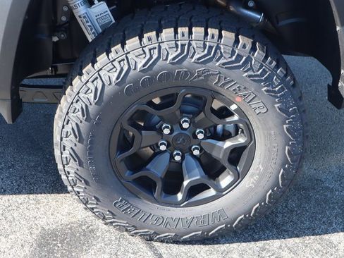 New 2026 RAM 1500 RHO image 25