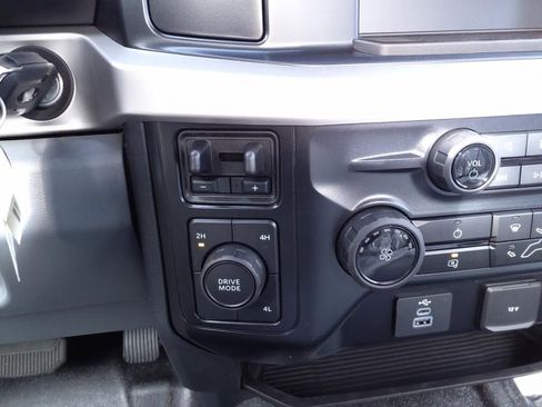 New 2024 Ford F550 4x4 Regular Cab Super Duty image 16