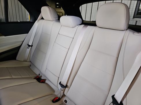 Certified 2026 Mercedes-Benz GLE 350 4MATIC image 15