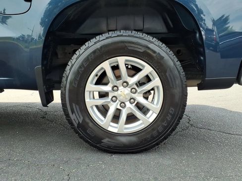 Used 2020 Chevrolet Silverado 1500 LT w/ Texas Edition AWD/4WD image 23
