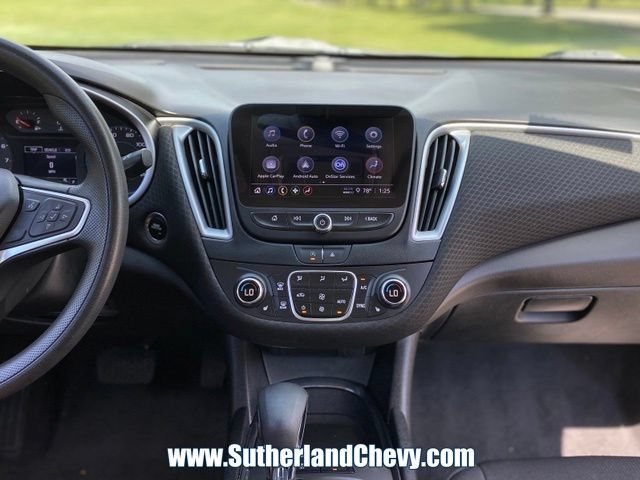 Used 2024 Chevrolet Malibu LT FWD image 24