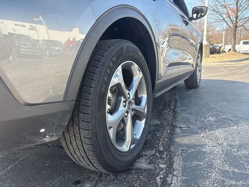 Used 2025 Ford Escape ST-Line Select image 5