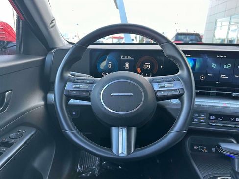 Used 2025 Hyundai Kona SEL image 14