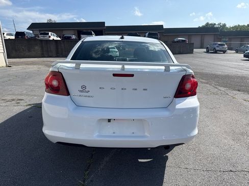 Used 2013 Dodge Avenger SXT FWD image 7