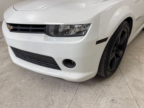 Used 2015 Chevrolet Camaro LT RWD image 14