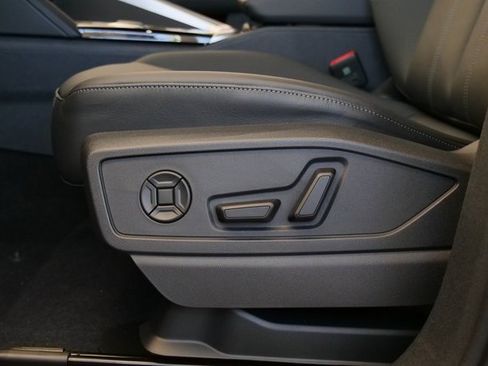 New 2025 Audi Q5 Premium image 11