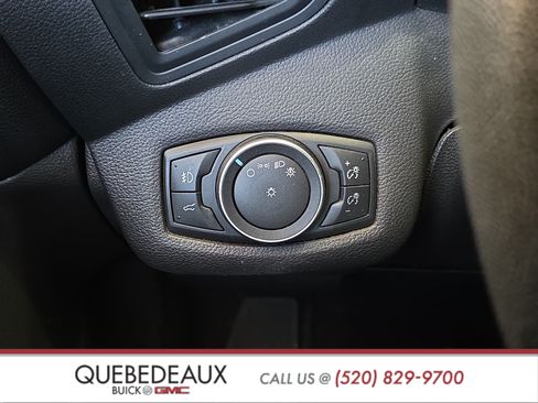 Used 2018 Ford Escape SE w/ SE Sport Appearance Package AWD/4WD image 20