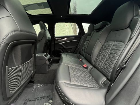 Used 2025 Audi RS 6 performance image 28