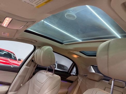 Used 2019 Mercedes-Benz S 560 Sedan image 26