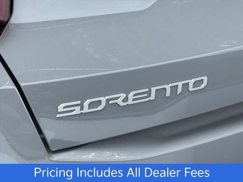 New 2026 Kia Sorento S FWD image 7
