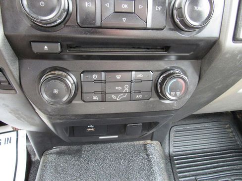 Used 2018 Ford F250 XL w/ Power Equipment Group RWD image 37