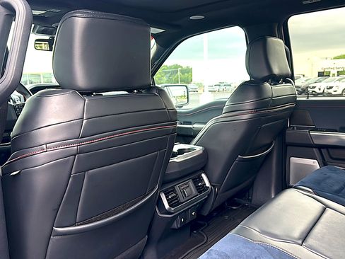Used 2022 Ford F150 Raptor w/ Raptor 37 Performance Package AWD/4WD image 17