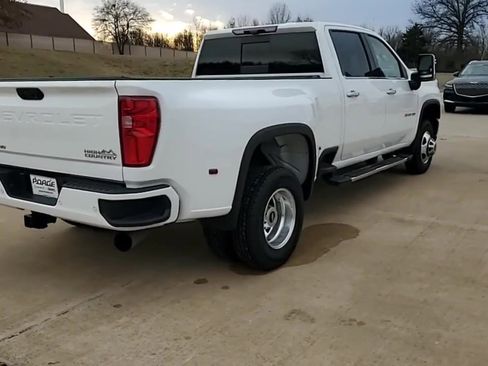 Used 2021 Chevrolet Silverado 3500 High Country image 8