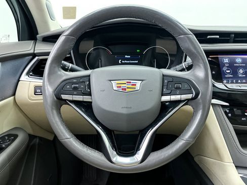 Used 2024 Cadillac XT6 Premium Luxury image 29