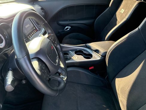 Used 2017 Dodge Challenger T/A image 19