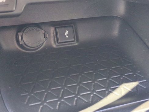 Certified 2022 Toyota RAV4 XLE image 21