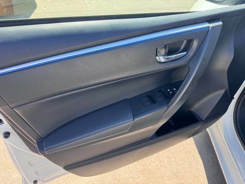 Used 2016 Toyota Corolla S image 18