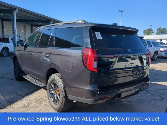 Used 2025 Ford Expedition Tremor AWD/4WD image 2