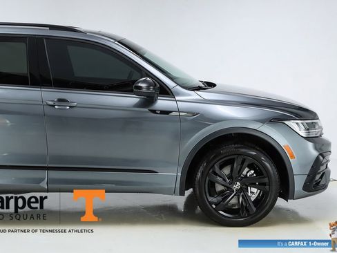 Used 2023 Volkswagen Tiguan SE R-Line image 12