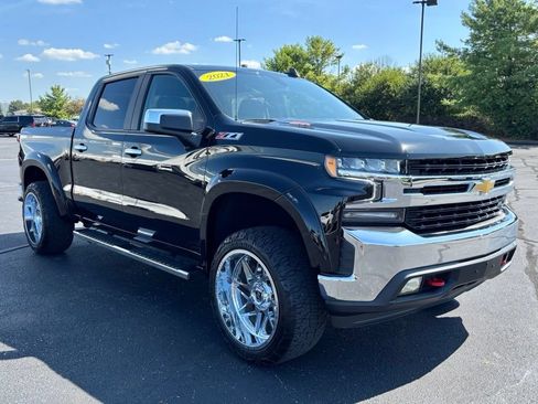 Used 2021 Chevrolet Silverado 1500 LT AWD/4WD image 8