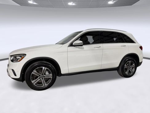 Used 2021 Mercedes-Benz GLC 300 4MATIC image 2