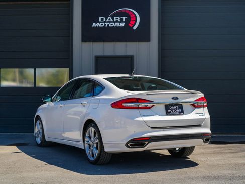 Used 2017 Ford Fusion Titanium AWD/4WD image 5
